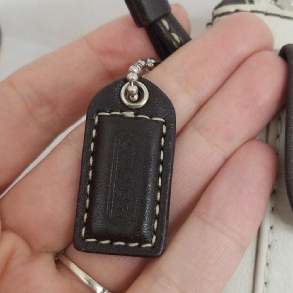 Coach Wristlet - Picture 3 of 6